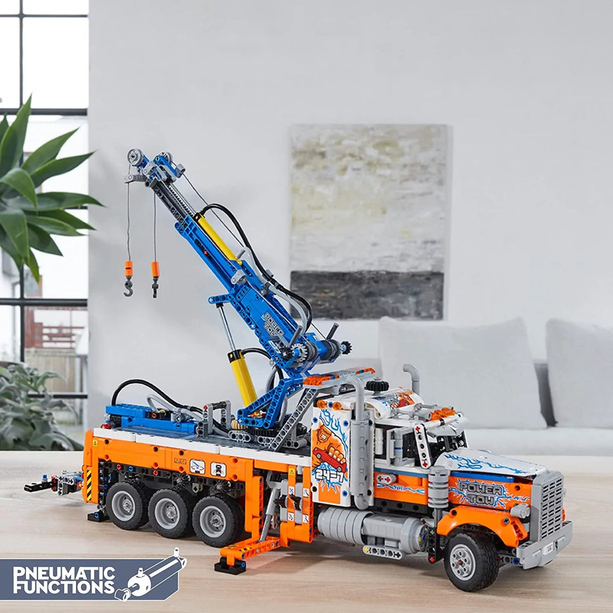 Heavy-Duty Tow Truck with Crane I1199