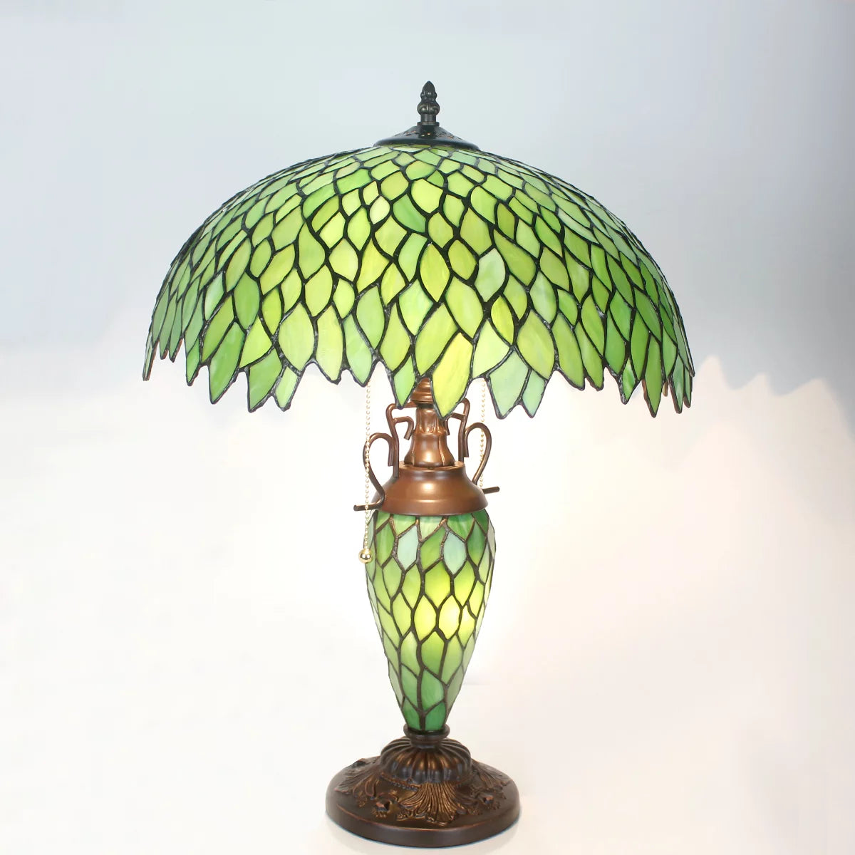 Green Stained Glass Wisteria Table Lamp O4310