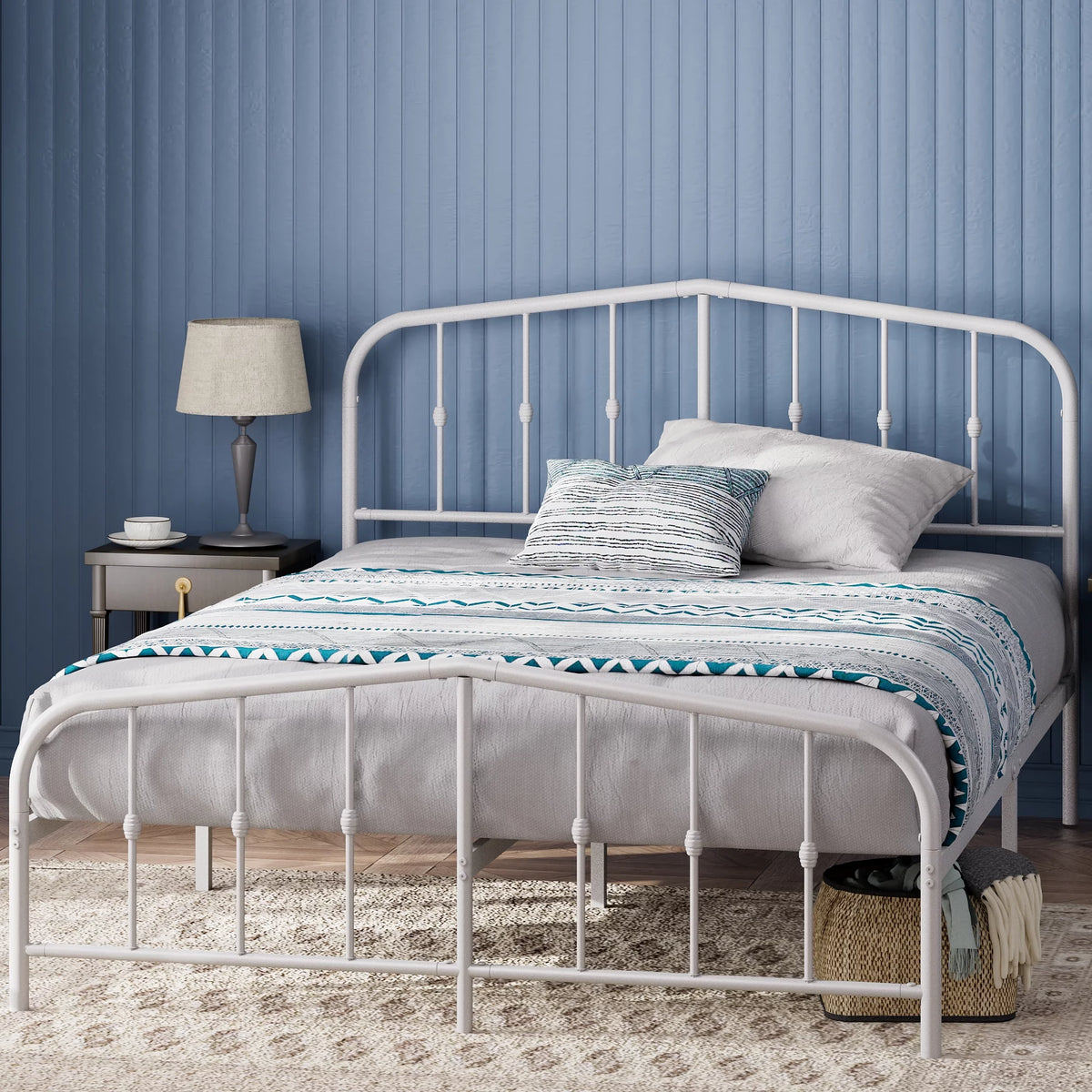 Black Queen Metal Platform Bed Frame F3226