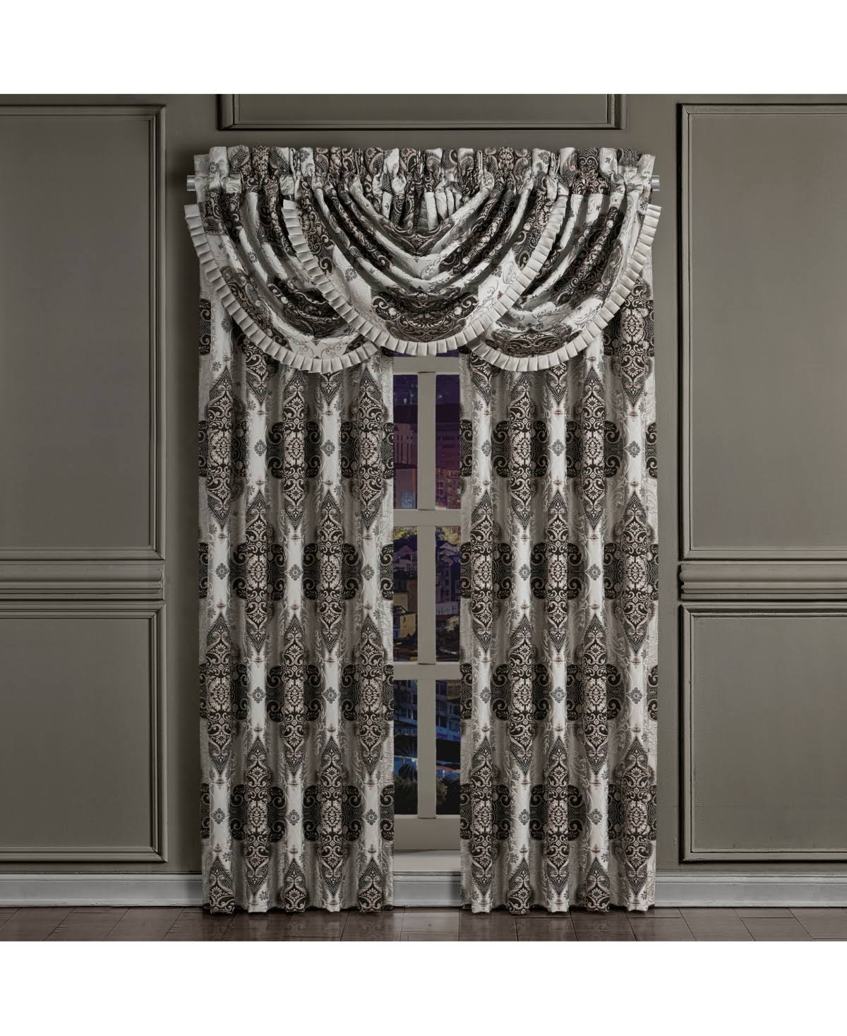 Silver Window Panel Pair G198