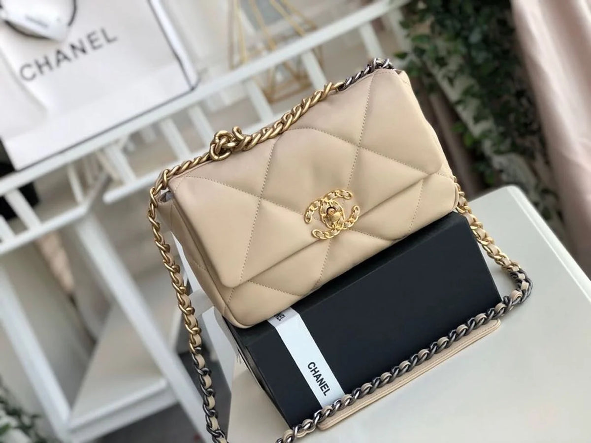 Beige Flap Bag Z89148