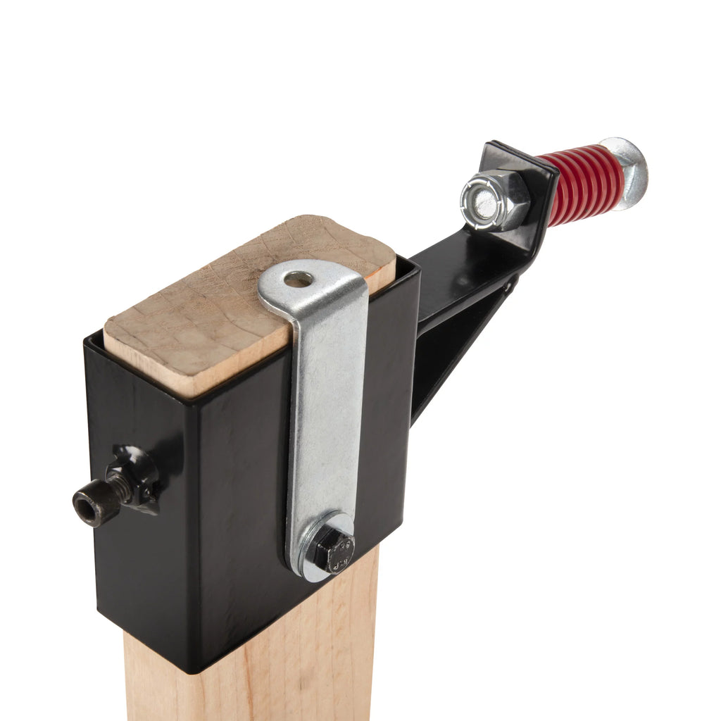 Steel Gong Hanger Target with Recoil Spring, Black F557980