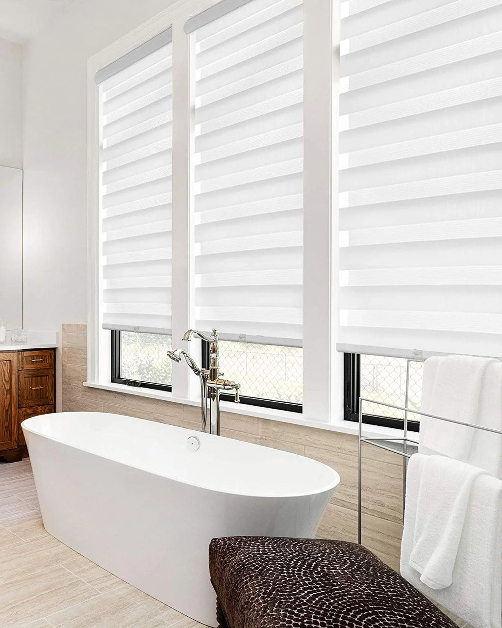 Zebra Roller Shade, Light Filtering, 45"W X 72"H R58663