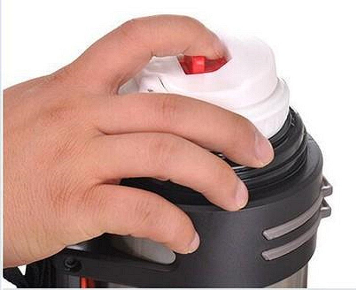 Large Stainless Steel Double Wall Vacuum Insulated Beverage Bottle with Plastic Drinking Mug K391085