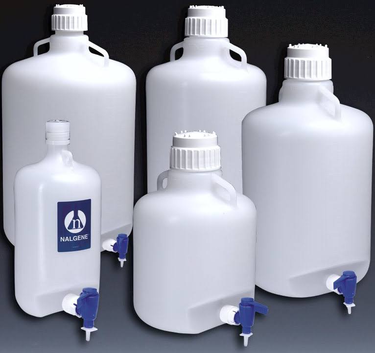 50 L LDPE Carboy with Spigot X155