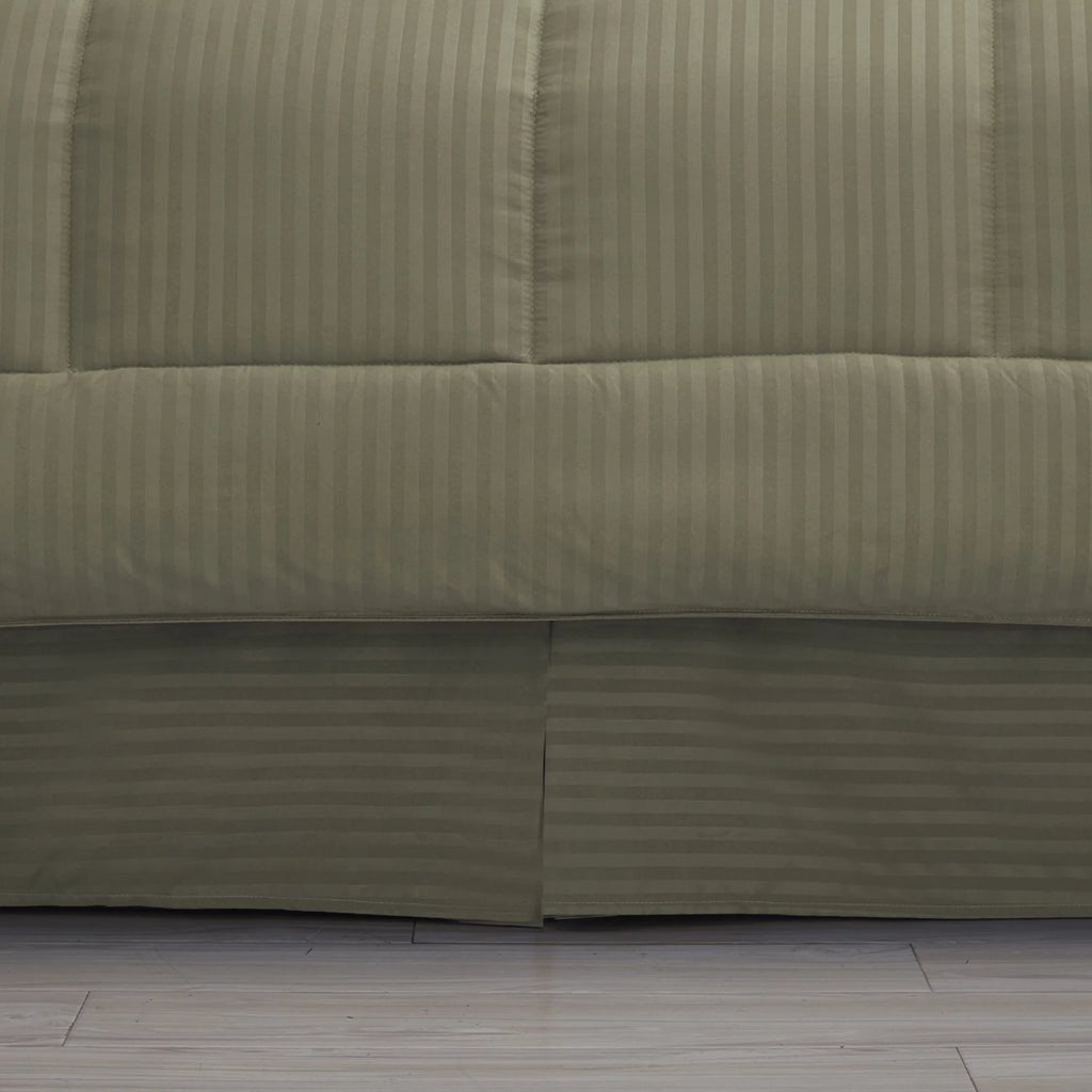 Sage 8 Piece Bed in a Bag Comforter Set King Z101191