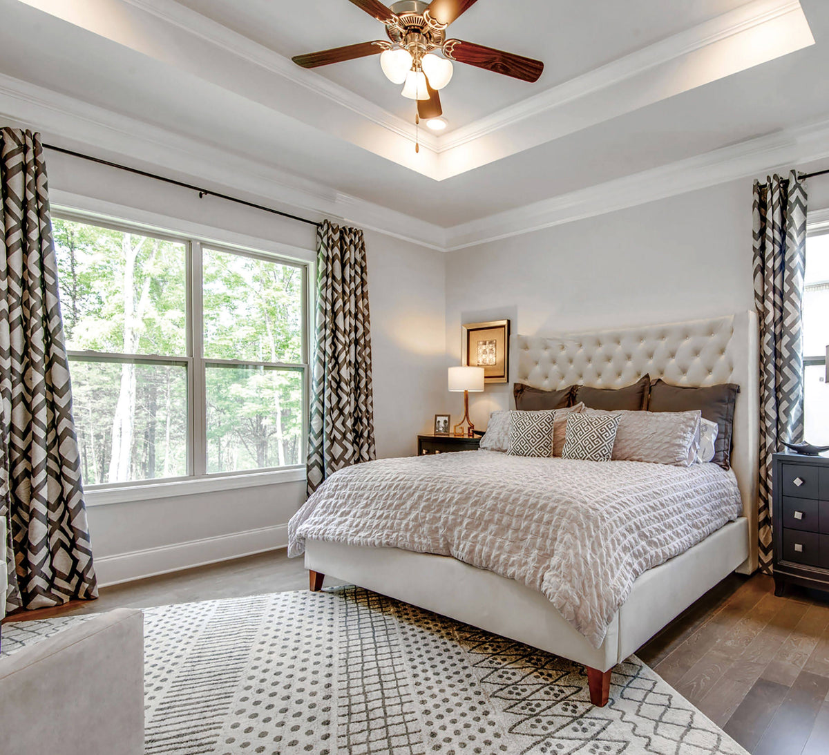 Oil Rubbed Bronze / Walnut / Pecan Ceiling Fan R9404
