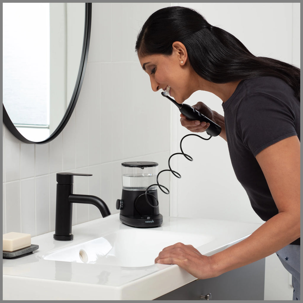 Black Electric Toothbrush and Water Flosser Combo O29419