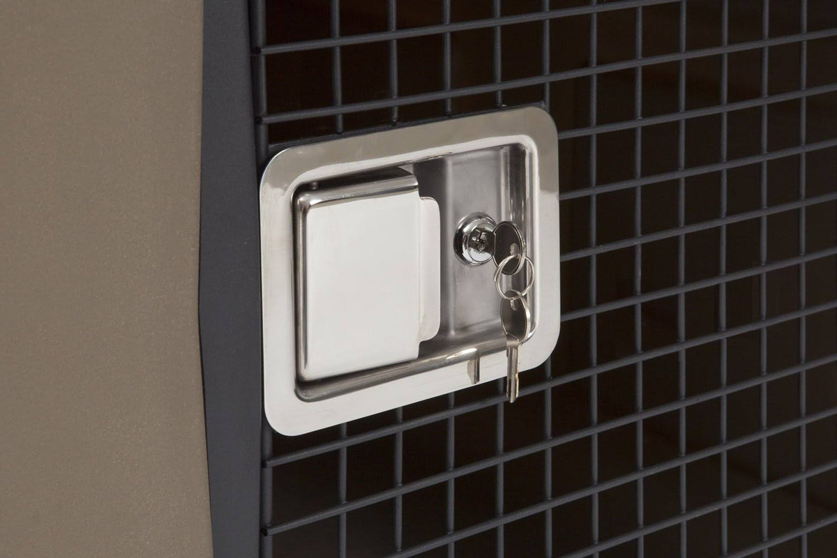 Medium Framed Door Kennel I502