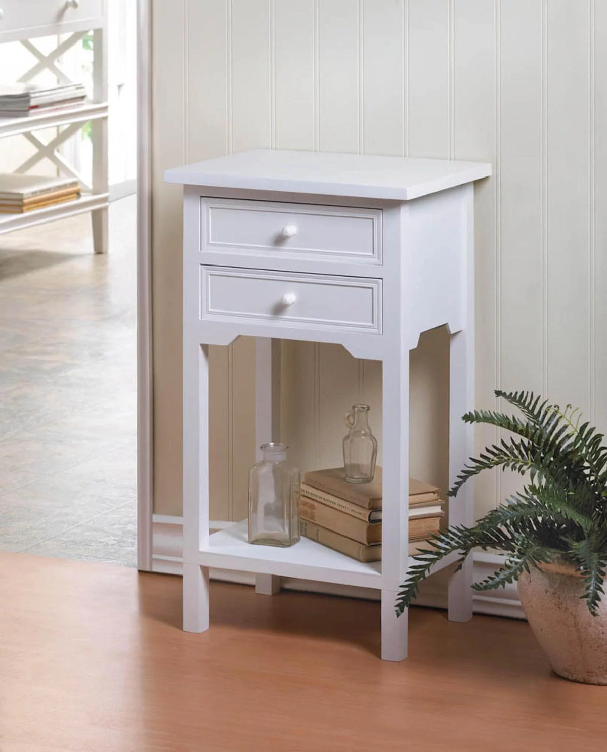 White Side Table U12823