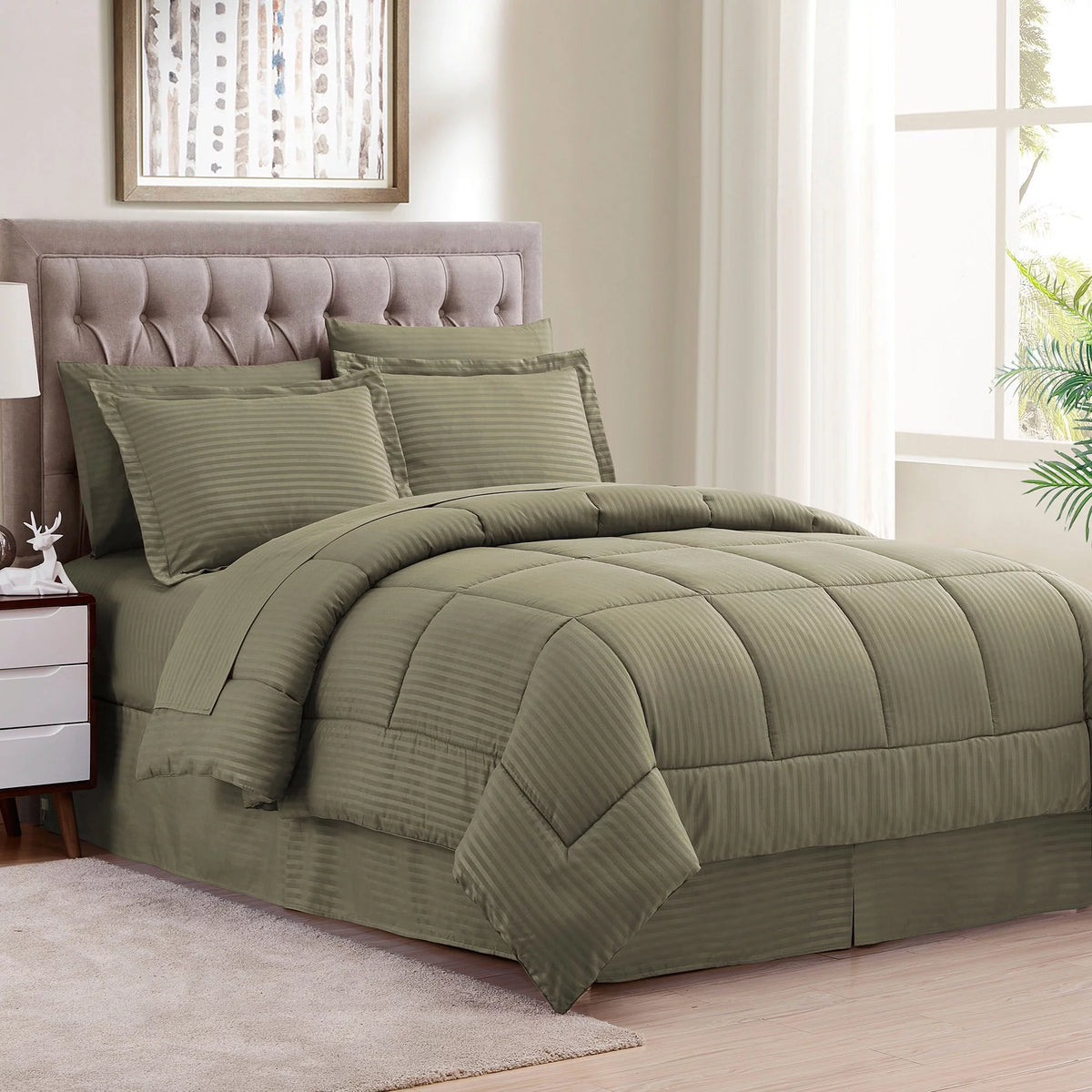 Sage 8 Piece Bed in a Bag Comforter Set King Z101191