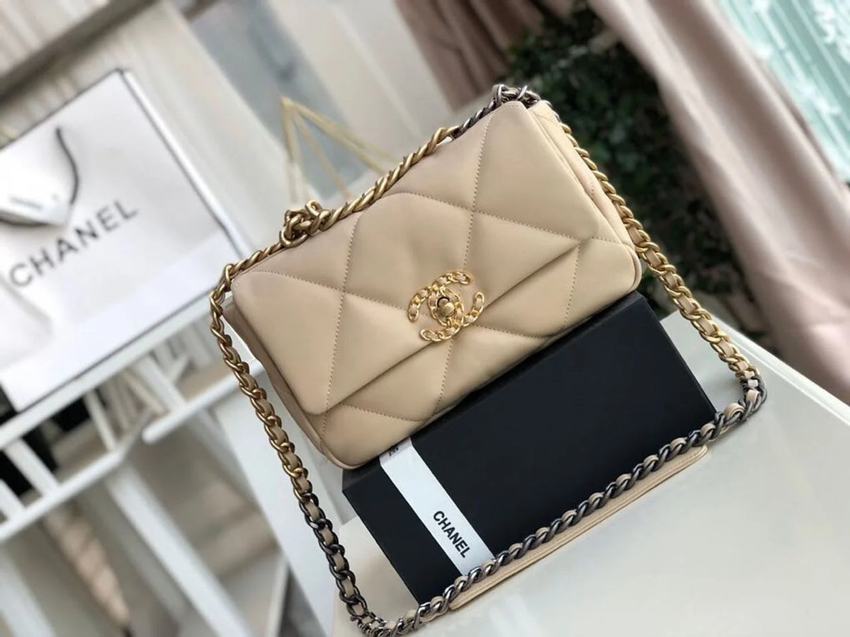Beige Flap Bag Z89148